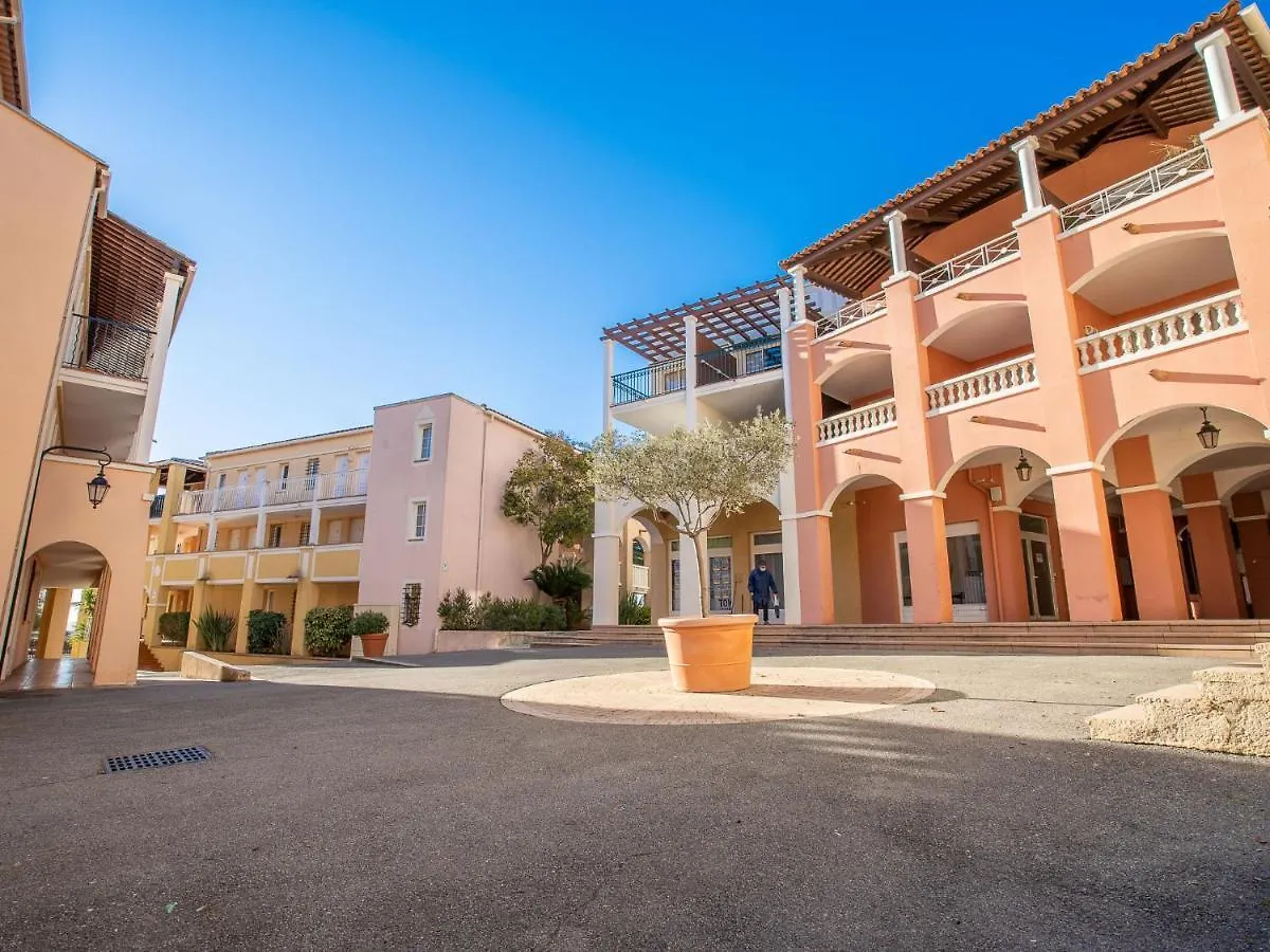 Apartment Village Cap Esterel - L'Esquinade-10 By Interhome Saint-Raphaël