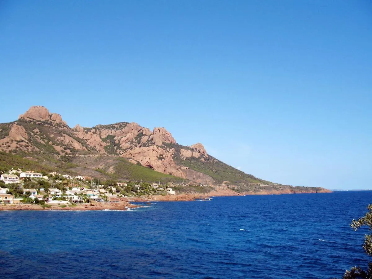 Apartment Village Cap Esterel - L'Esquinade-10 By Interhome Saint-Raphaël